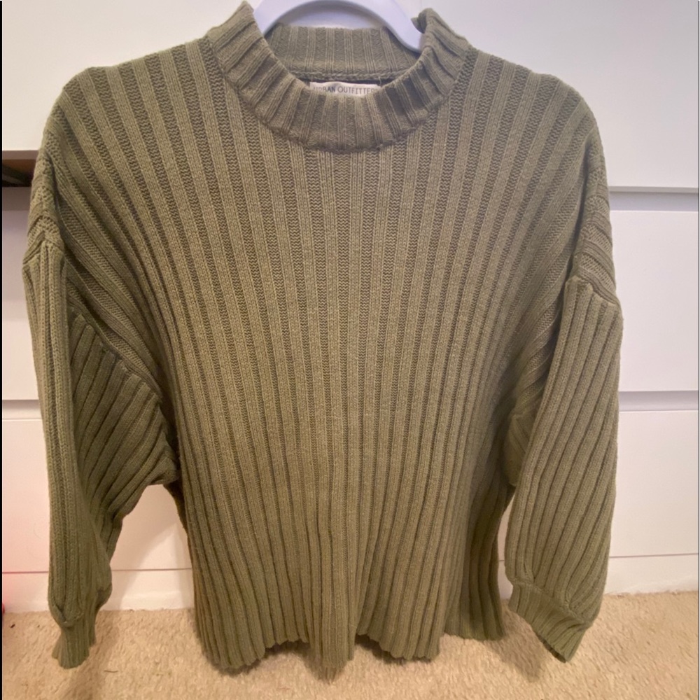 Urban Outfitters 3/4 sleeve green sweater